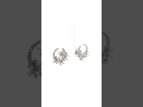 PurpleLuck Silver Floral Wreath Earrings